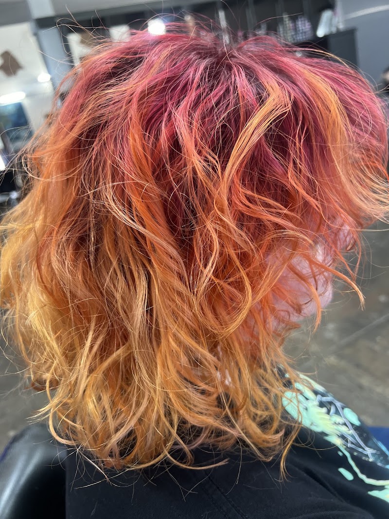 Salon Bliss, beauty salon in West Plains, MO, photo 4 of 10